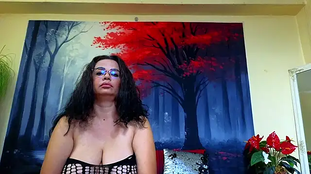 ElizabethEven online show from September 2025 08:23:02 PM