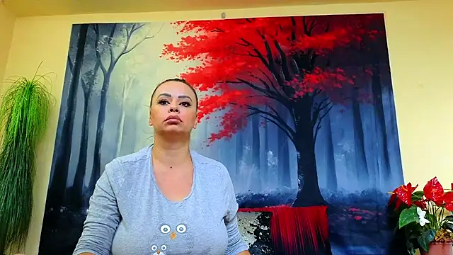 ElizabethEven online show from October 2025 06:36:01 PM