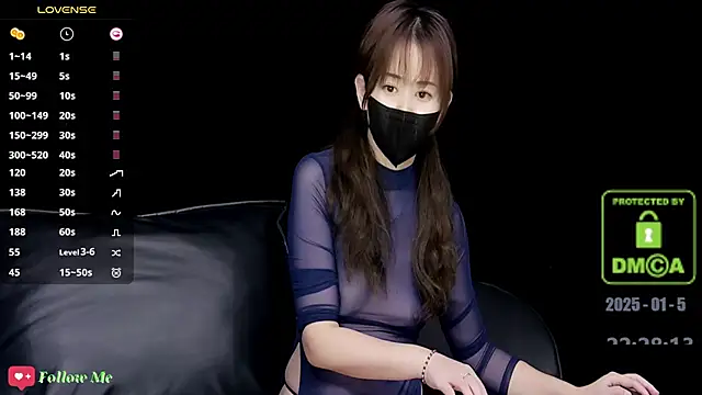 Snapshot of melia_Z chatting on January 2025 02:30:01 PM melia Z online show from January 2025 02:30:01 PM