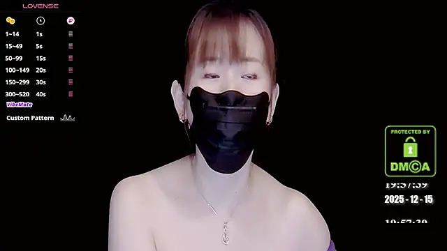 Snapshot of melia_Z chatting on December 2025 11:58:02 AM melia Z online show from December 2025 11:58:02 AM