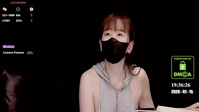 Snapshot of melia_Z chatting on January 2026 11:37:01 AM melia Z online show from January 2026 11:37:01 AM