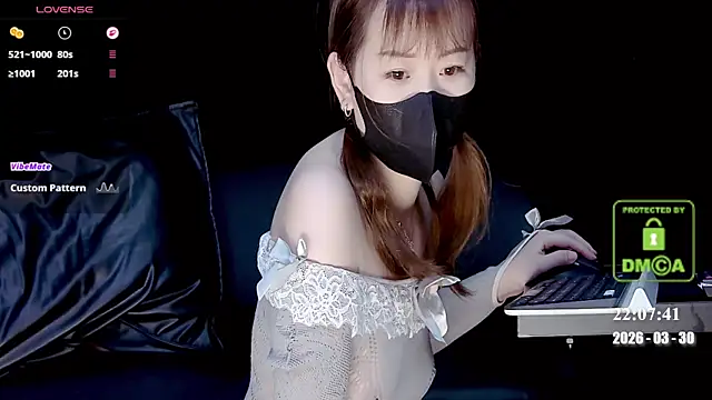 Snapshot of melia_Z chatting on March 2026 02:07:02 PM melia Z online show from March 2026 02:07:02 PM