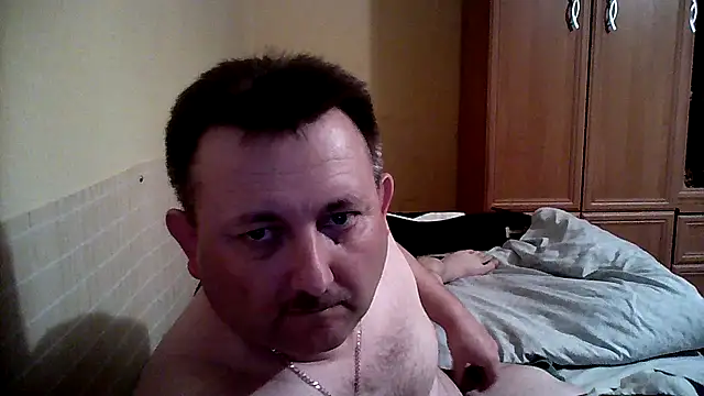Novy73 online show from November 2025 09:24:02 PM
