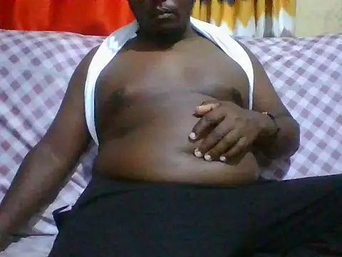 honeyswit online show from April 2026 09:39:33 PM