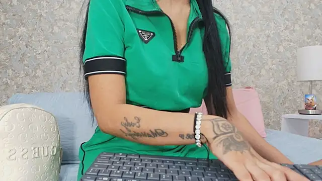 Snapshot of samanta_360 chatting on February 2025 12:00:02 PM samanta 360 online show from February 2025 12:00:02 PM