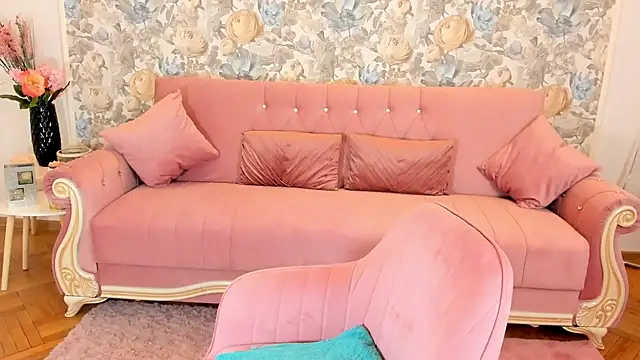 Snapshot of realhotfallingdevil chatting on February 2025 08:38:01 AM realhotfallingdevil online show from February 2025 08:38:01 AM