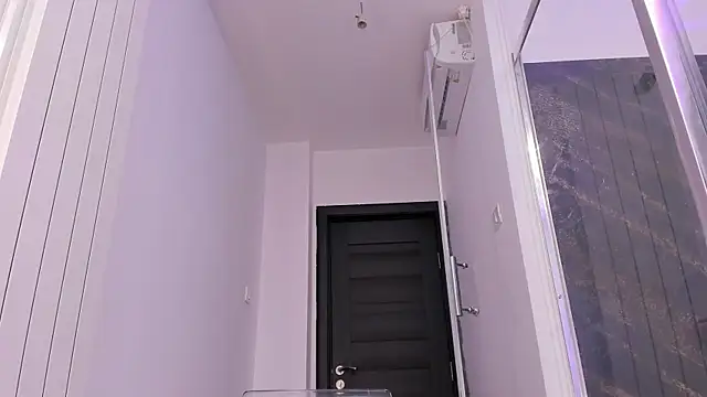 realhotfallingdevil online show from February 2026 05:56:01 AM