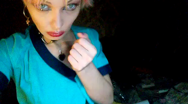 WildMissNiks online show from December 2024 11:55:01 AM