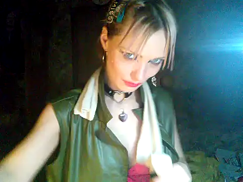 WildMissNiks online show from December 2024 03:54:02 PM