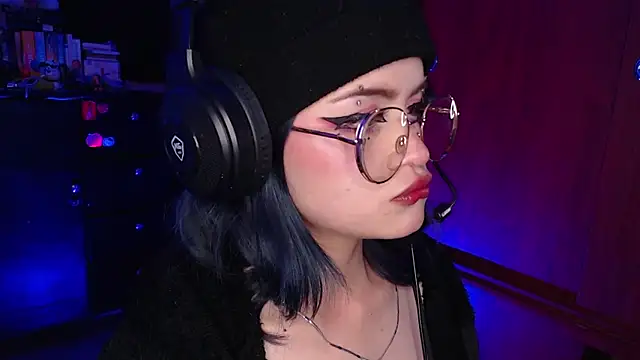 Raventh  online show from December 2025 01:44:01 AM