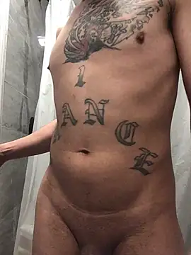 Snapshot of 69RIPsta69 chatting on January 2025 02:43:02 AM 69RIPsta69 online show from January 2025 02:43:02 AM