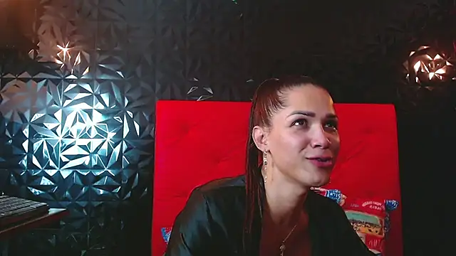 Snapshot of PINK__LOLA1 chatting on February 2025 01:14:02 AM PINK LOLA1 online show from February 2025 01:14:02 AM