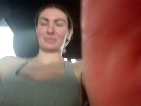 Snapshot of Alyssa_rhoades chatting on April 2026 10:21:02 PM Alyssa rhoades online show from April 2026 10:21:02 PM