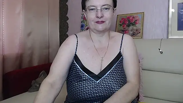 Snapshot of MargieEvans chatting on February 2025 06:35:01 AM MargieEvans online show from February 2025 06:35:01 AM
