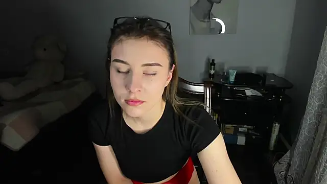 KindKristy online show from January 2025 05:40:01 AM