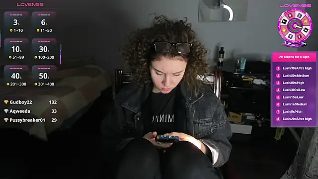 KindKristy online show from January 2025 08:42:01 AM