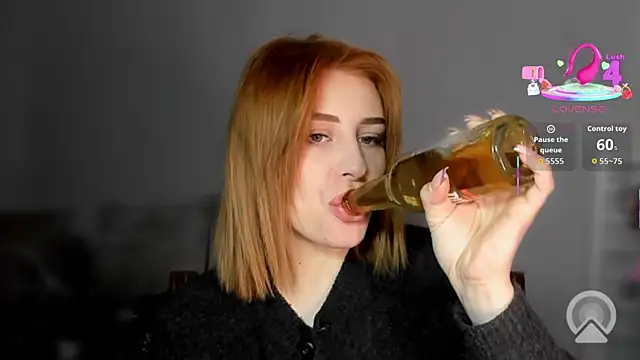 Snapshot of KindKristy chatting on January 2026 05:32:01 AM KindKristy online show from January 2026 05:32:01 AM