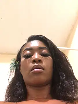 EvelynHeather online show from March 2025 10:49:02 AM