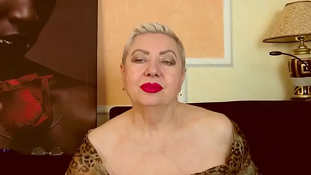 LadyPosh online show from July 2026 09:41:01 PM
