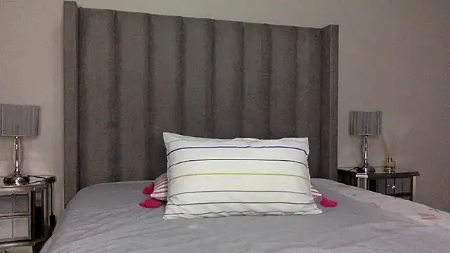 Snapshot of Sexybodyart chatting on December 2024 09:37:02 PM Sexybodyart online show from December 2024 09:37:02 PM