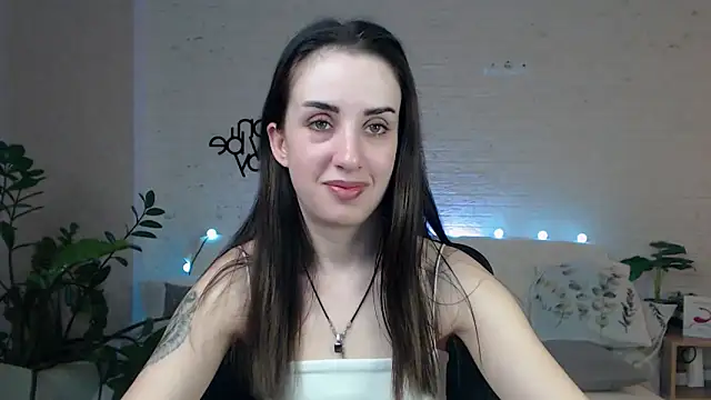 FranceskoJones online show from March 2025 06:14:01 PM