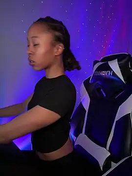 thebrattygoddess online show from March 2025 08:50:02 PM