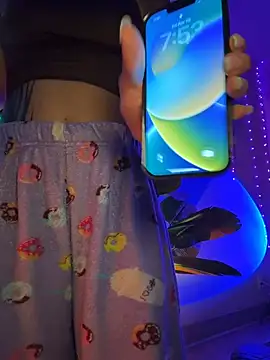 Snapshot of thebrattygoddess chatting on April 2026 11:53:02 PM thebrattygoddess online show from April 2026 11:53:02 PM