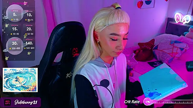 Littlebunny21 online show from February 2025 10:43:01 PM