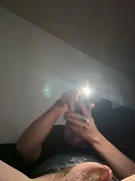jamescox6969 online show from February 2026 08:24:02 AM