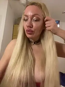 Snapshot of SofiaJoy chatting on March 2025 09:16:02 PM SofiaJoy online show from March 2025 09:16:02 PM