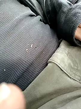 justinewe69 online show from February 2026 07:45:02 PM