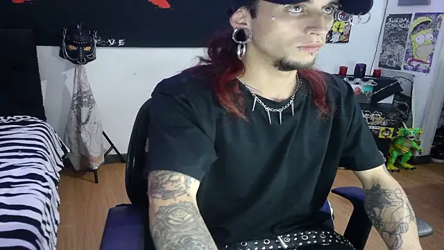 davidroses420 online show from January 2025 01:21:02 AM