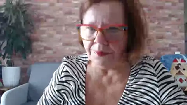 Adelewildx online show from June 2026 10:57:02 AM