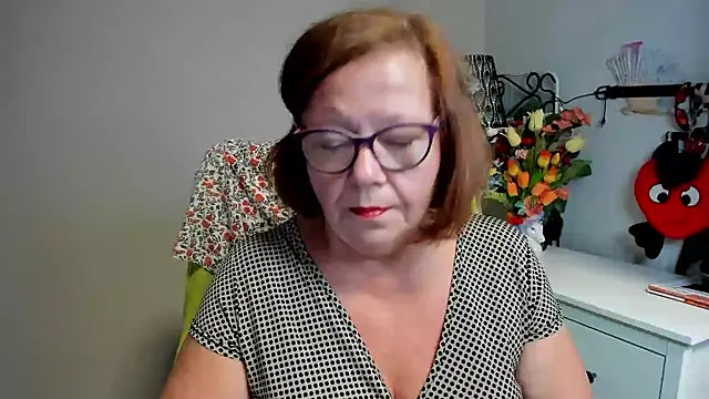 Adelewildx online show from June 2026 05:12:01 AM