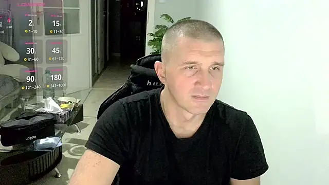 Snapshot of Maribor chatting on November 2025 10:37:02 PM Maribor online show from November 2025 10:37:02 PM