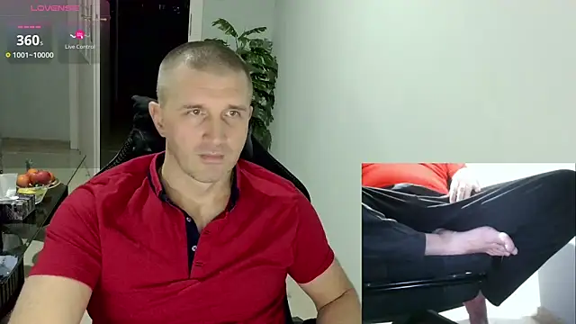 Snapshot of Maribor chatting on November 2025 10:21:02 PM Maribor online show from November 2025 10:21:02 PM