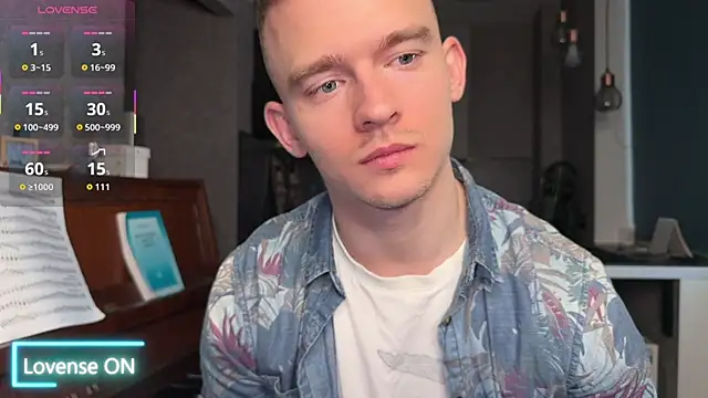 Marvelboy  online show from November 2025 11:32:01 AM