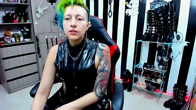 Mistress Yelena online show from January 2025 09:20:01 PM