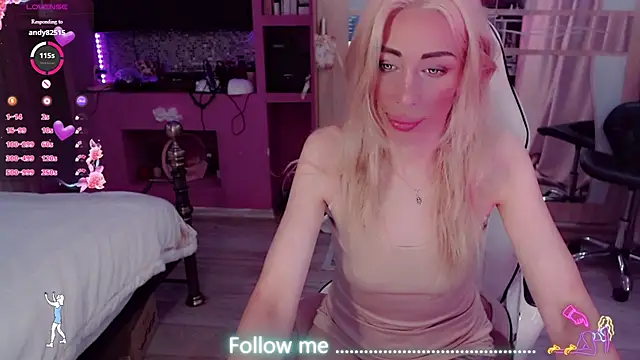 Snapshot of AnnieGOld_ chatting on July 2026 11:39:02 PM AnnieGOld online show from July 2026 11:39:02 PM
