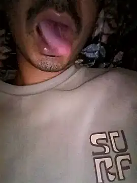 dreamtoungelick69 online show from January 2026 07:15:02 PM