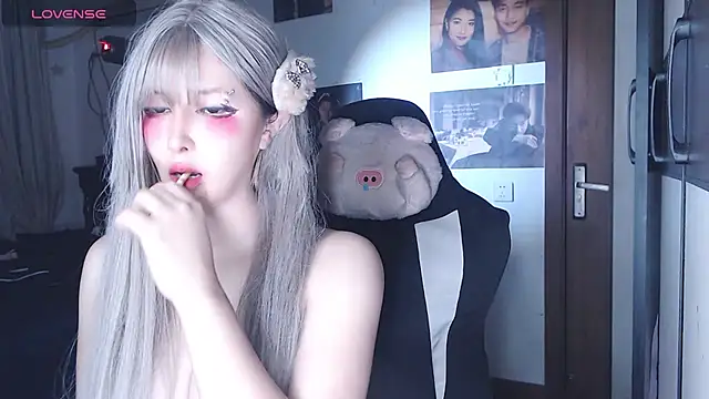 candy cola online show from October 2025 01:31:01 AM