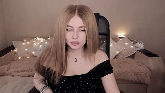 ViolettaLopez online show from February 2025 11:28:01 AM