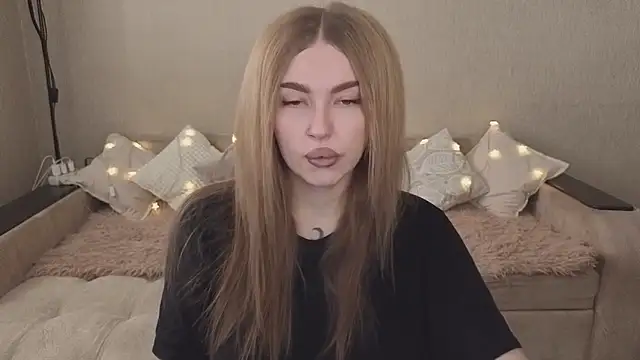 ViolettaLopez online show from September 2025 09:03:02 AM