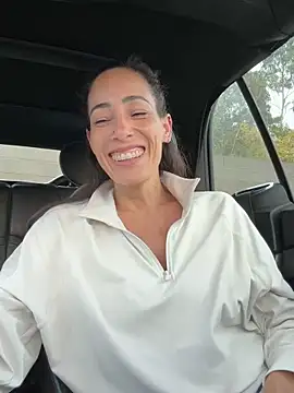 Snapshot of SweeetAlegra chatting on January 2025 09:27:01 AM SweeetAlegra online show from January 2025 09:27:01 AM