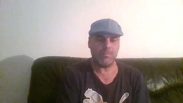 espartano20212021 online show from December 2025 06:37:02 PM