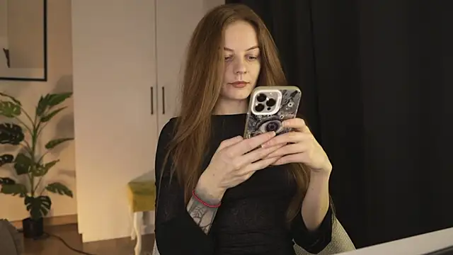 Snapshot of LadyInBad chatting on October 2025 06:42:02 PM LadyInBad online show from October 2025 06:42:02 PM