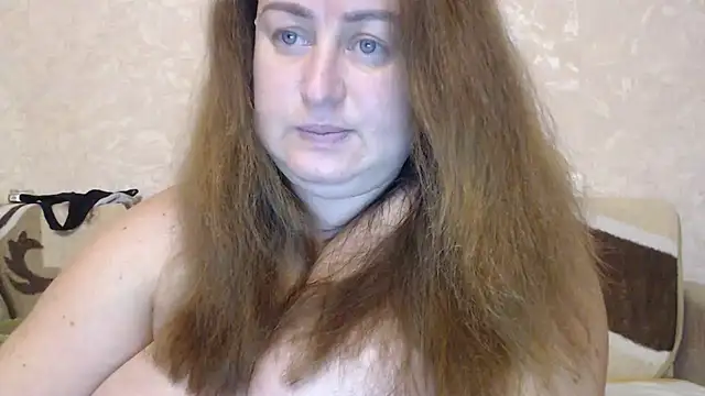 Snapshot of Amy_August chatting on October 2025 01:11:01 PM Amy August online show from October 2025 01:11:01 PM