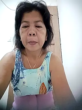 Snapshot of TropicalFlower chatting on November 2025 08:33:02 PM TropicalFlower online show from November 2025 08:33:02 PM