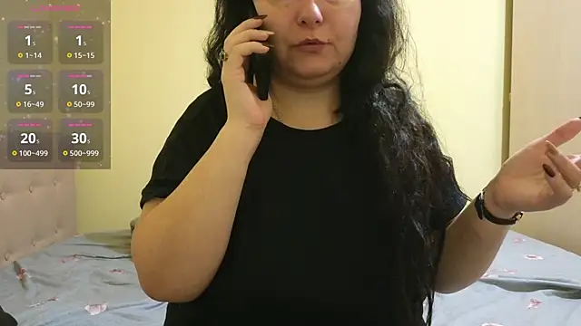 Snapshot of BBW_MILF_4U chatting on February 2025 07:03:01 AM BBW MILF 4U online show from February 2025 07:03:01 AM