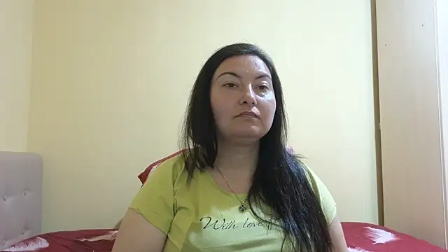 Snapshot of BBW_MILF_4U chatting on March 2025 12:07:02 PM BBW MILF 4U online show from March 2025 12:07:02 PM